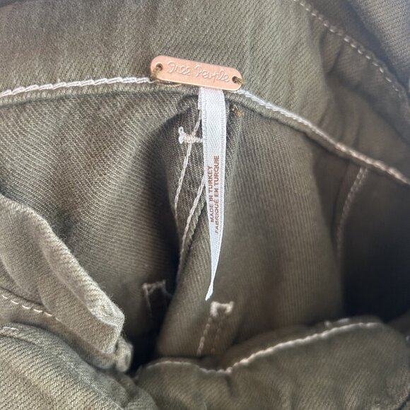 Free People l Splendor In The Grass Army Green Mini Skirt Size Medium 30" - Picture 6 of 6